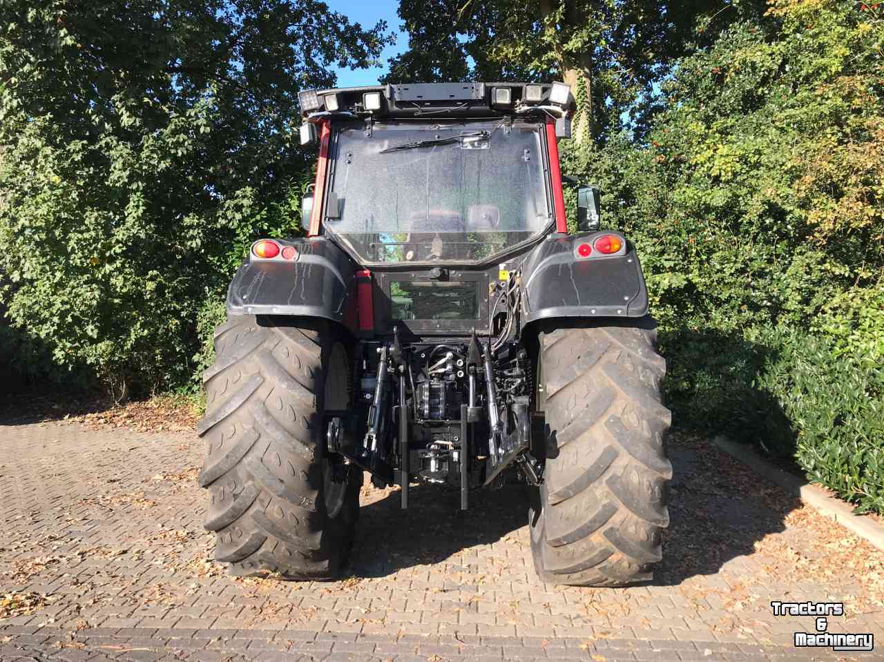 Schlepper / Traktoren Valtra T191 HiTech