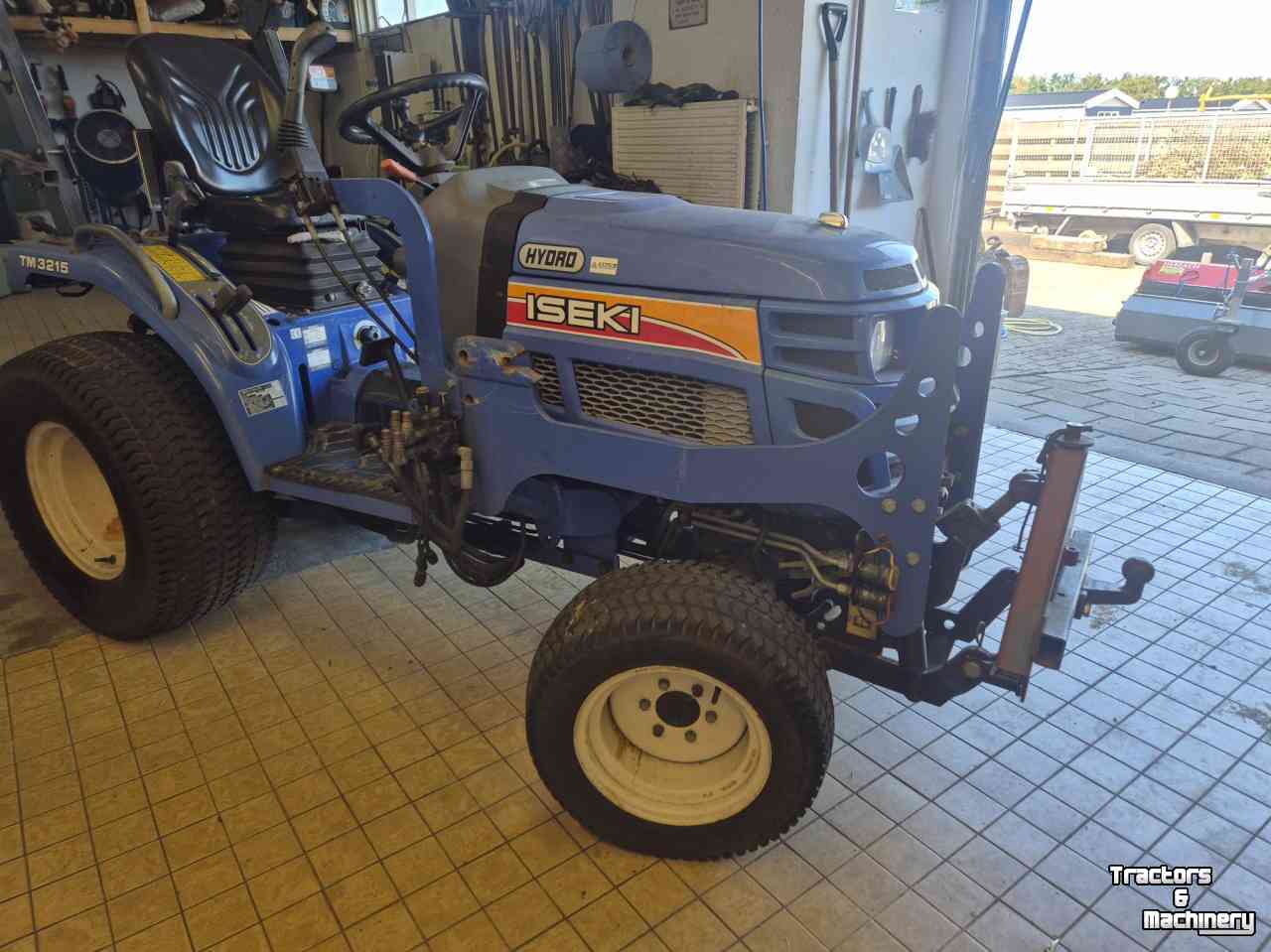 Frontlader Iseki TM 3215