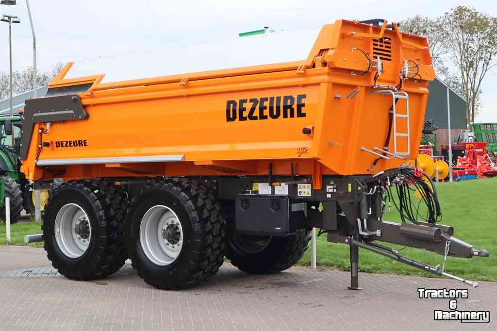Erdbau-kipper Dezeure TPX 26 S