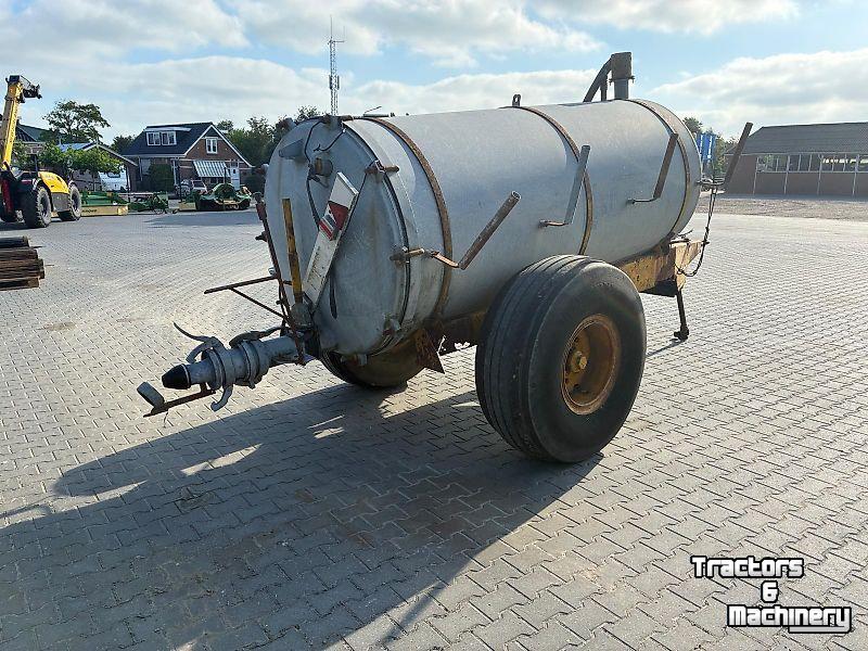 Gülletankwagen / Güllefässer Veenhuis Veenhuis waterwagen 4200L