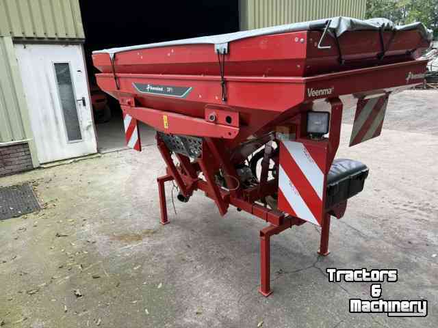 Frontbehälter Sämaschine Kverneland DF1