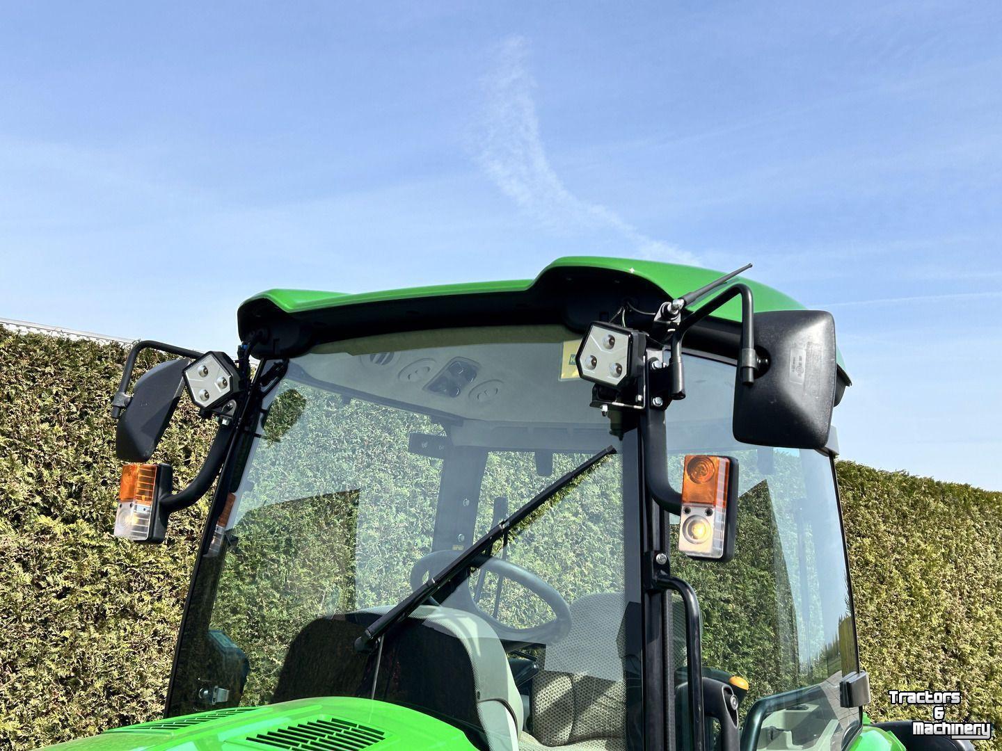 Obsttraktor John Deere 4066R