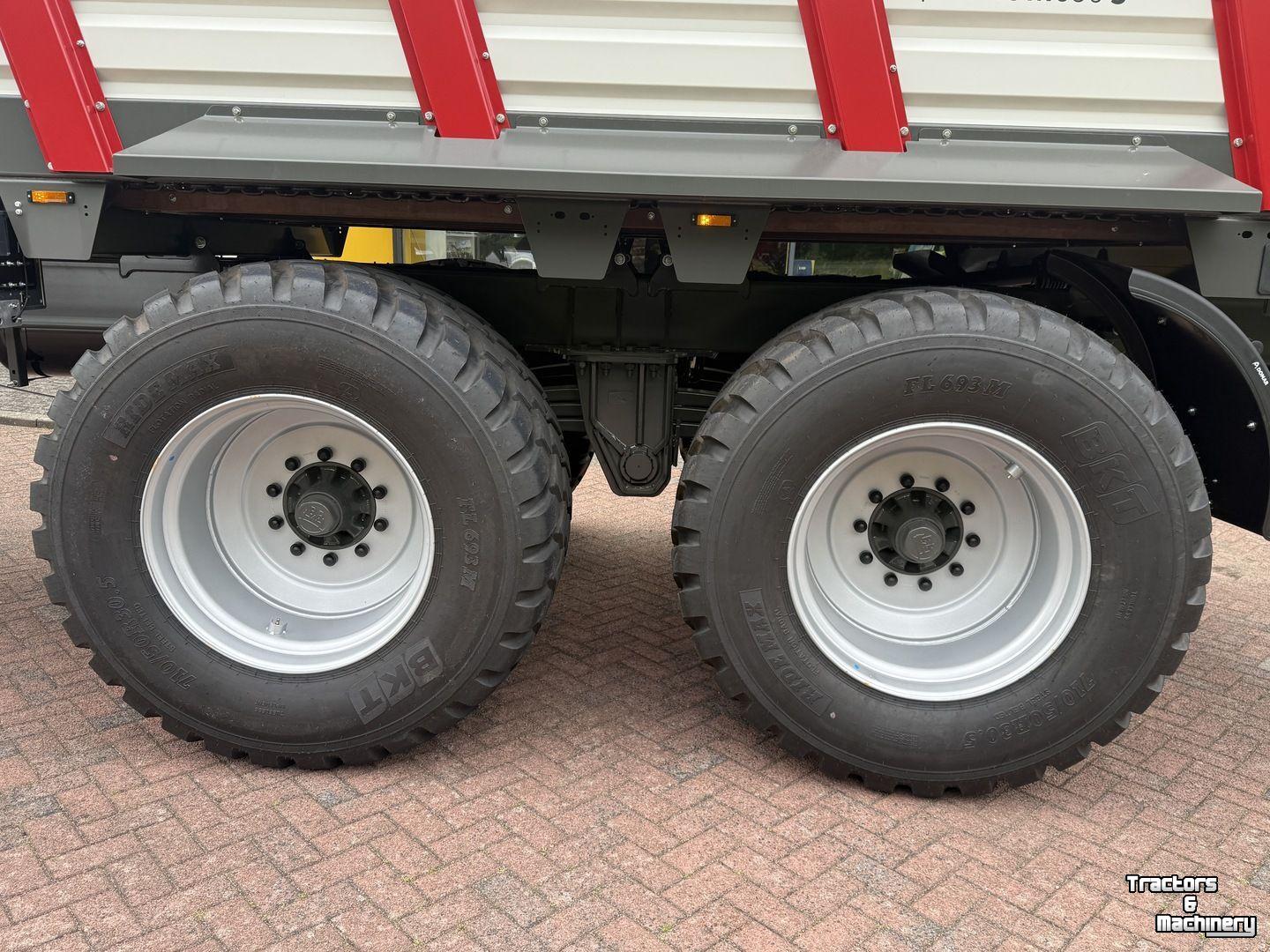 Lade- und Dosierwagen Krampe Radium 830 silagewagen
