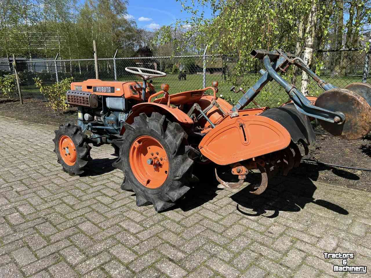 Schlepper / Traktoren Kubota B7000 Minitractor