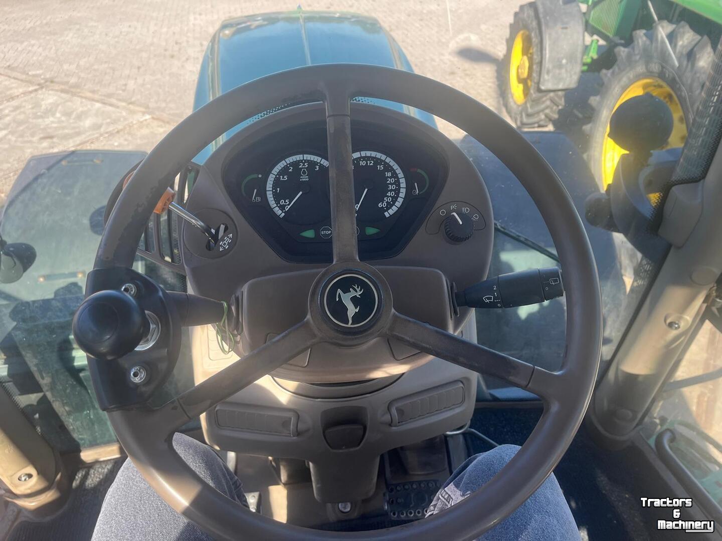 Schlepper / Traktor John Deere 6150R