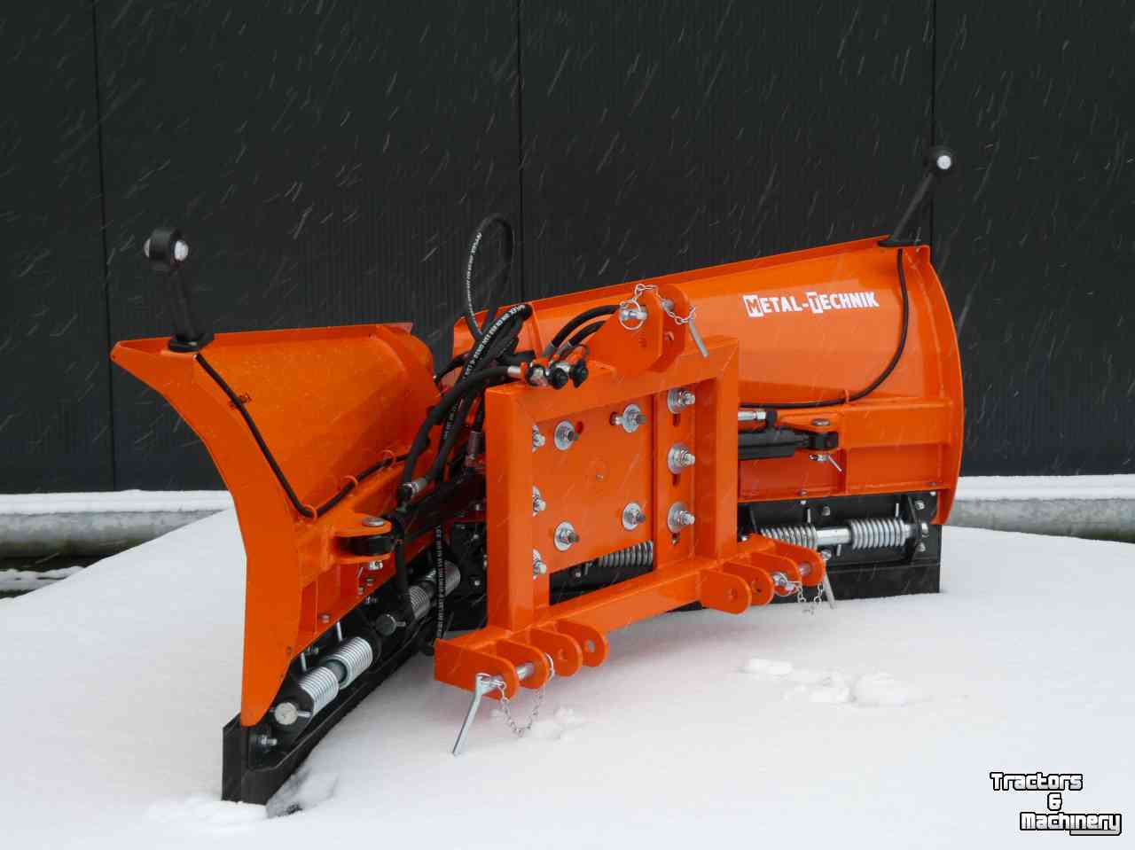 Schneeräumgeräte Hofstede Compact Sneeuwschuif  sneeuwploeg 1.5m / 1.8M / 2,0M / 2.2M  mini veerbeveiliging