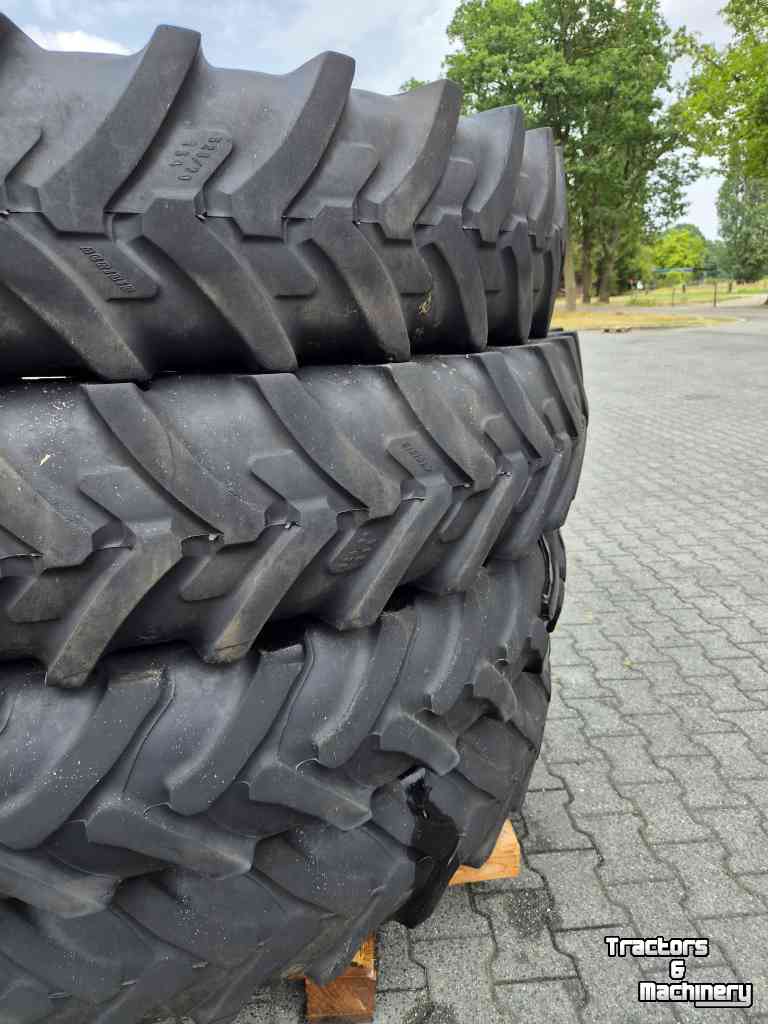Räder, Reifen, Felgen & Distanzringe Michelin 320/90R54, cultuurwielen veldspuit