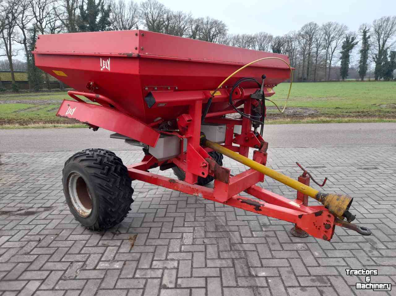 Düngerstreuer Lely Centerliner SL