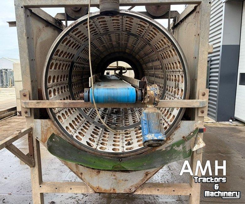 Sortiermaschine  Trommelwasmachine voor wortelen, Drum washer for carrots, Trommelwaschmaschine für Karotten