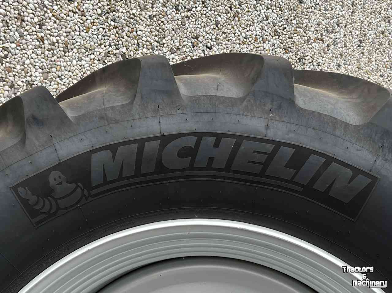 Räder, Reifen, Felgen & Distanzringe Michelin 650/65R42 MultiBib 95% met vaste velg 221/265/8gaats