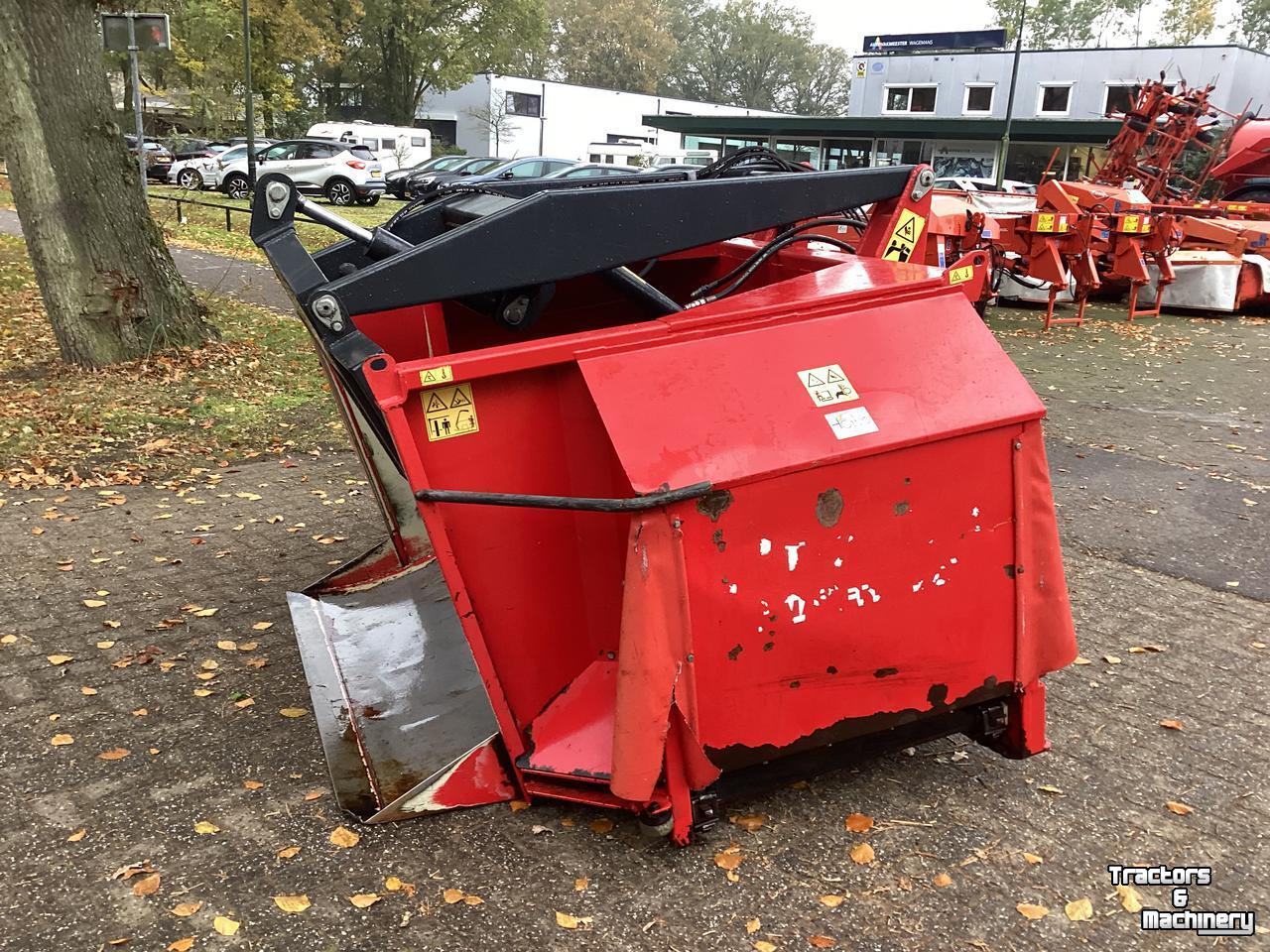 Futterdosiercontainer Trioliet Voerdoseerbak met kam