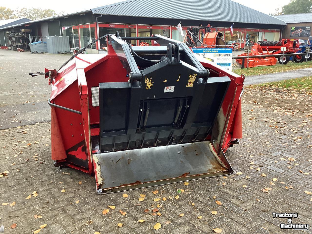 Futterdosiercontainer Trioliet Voerdoseerbak met kam
