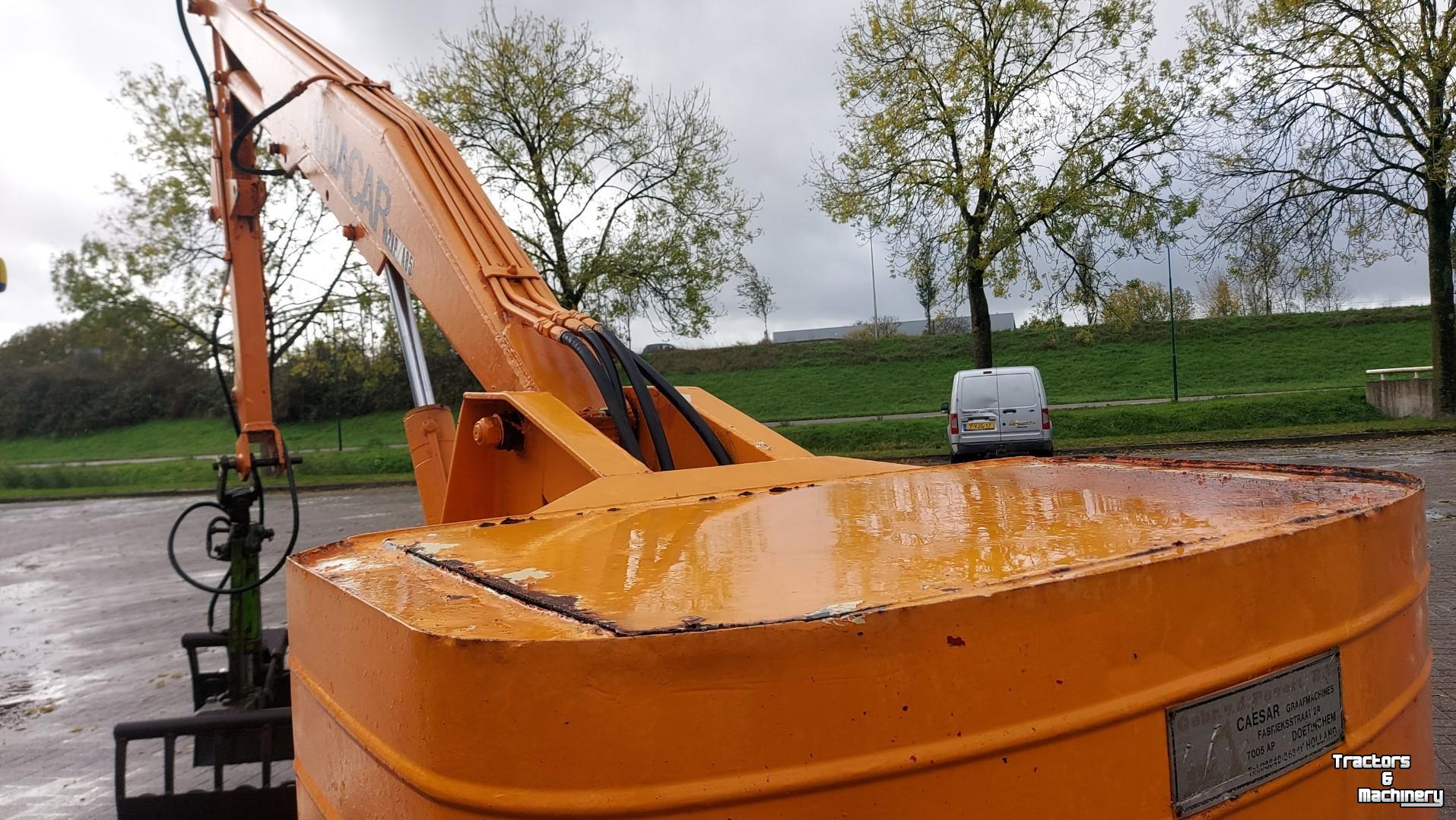 Bagger / Baggermaschine Caesar  GETROKKEN KRAAN