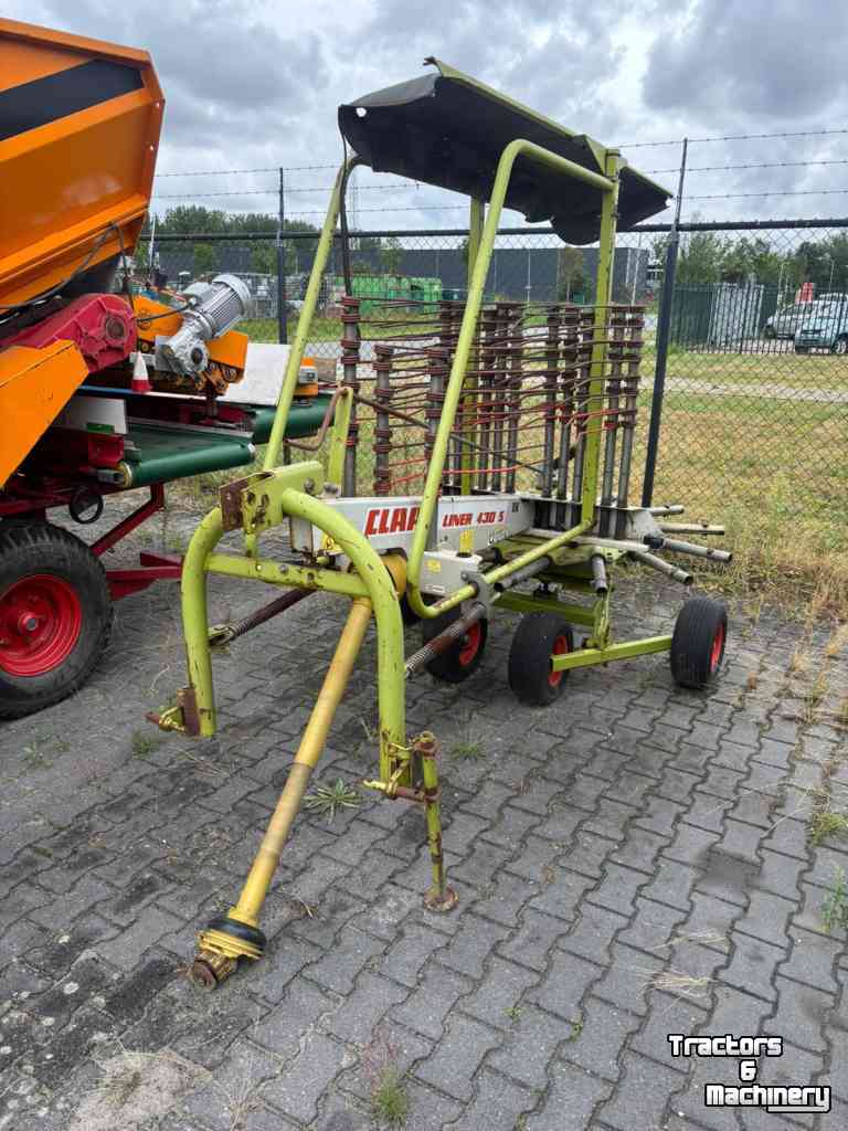 Schwader Claas Liner 430 S