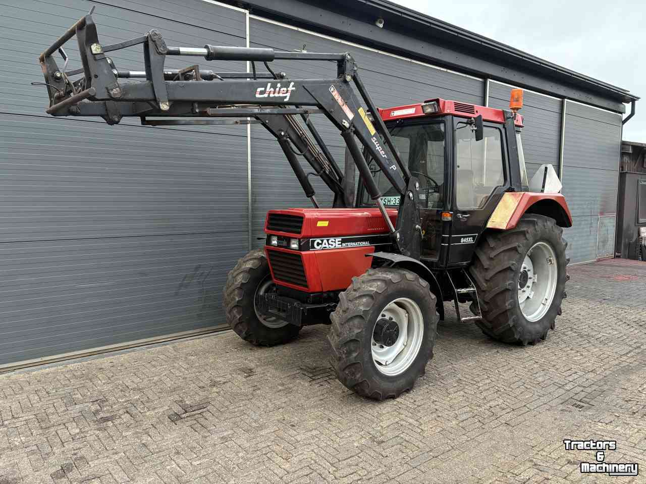 Schlepper / Traktor Case-IH 845 XLA