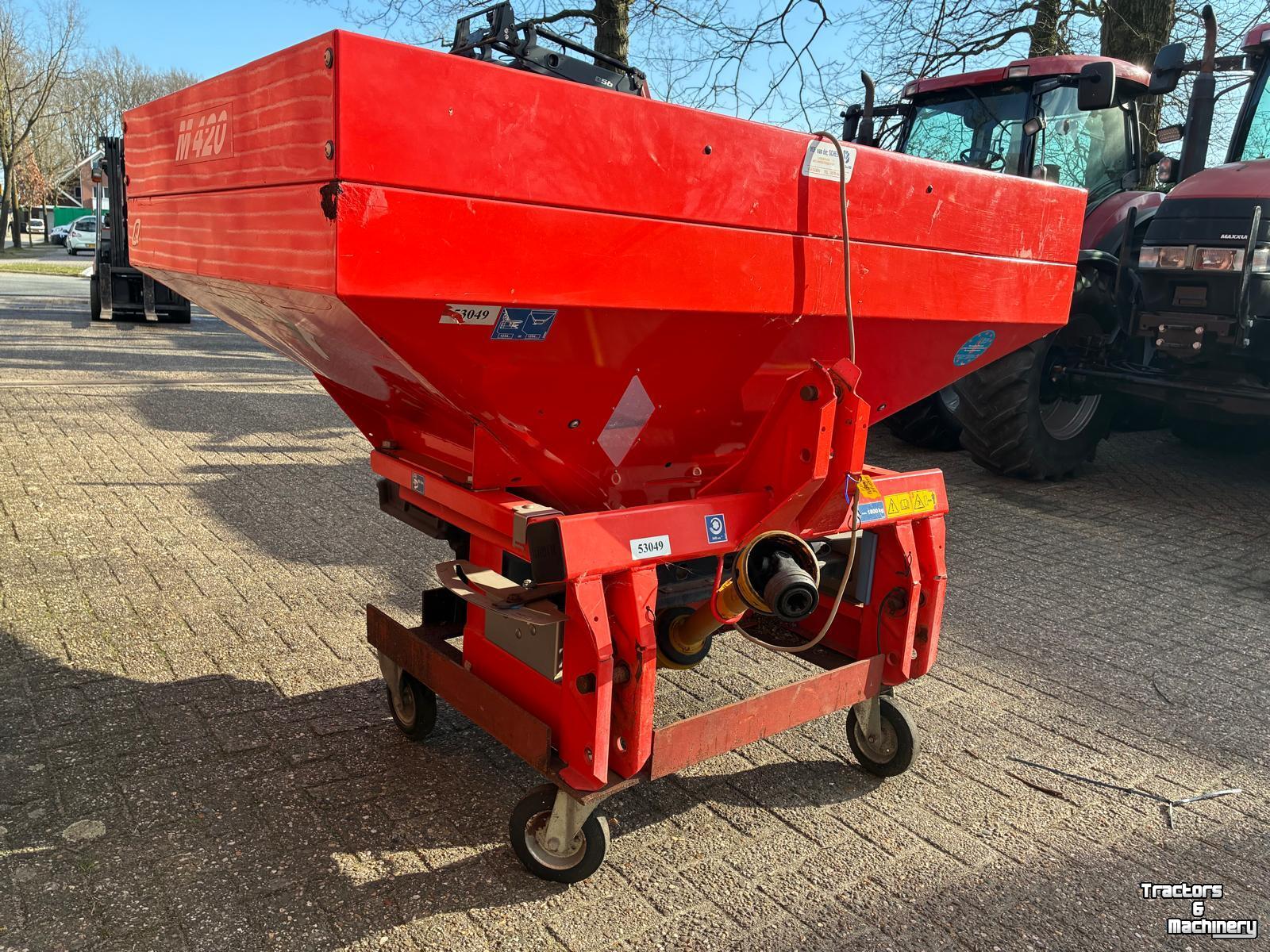 Düngerstreuer Kuhn MDS935-Q