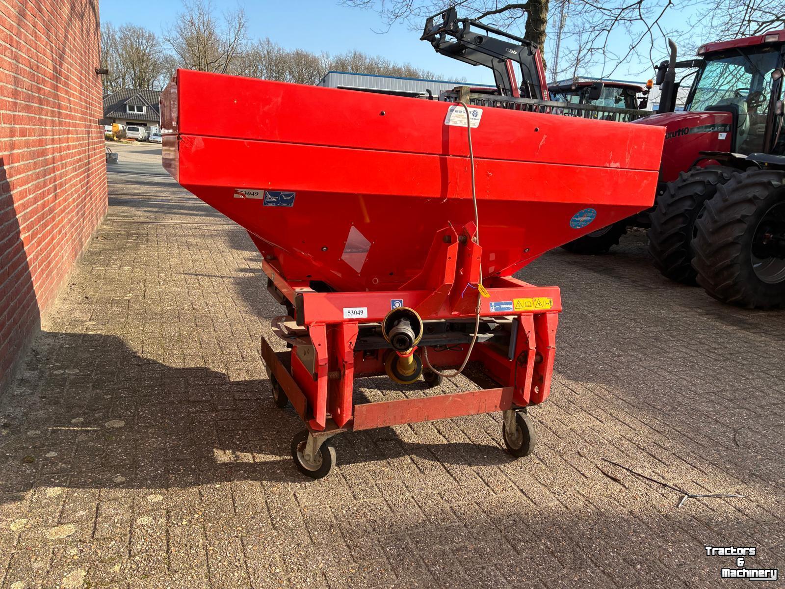 Düngerstreuer Kuhn MDS935-Q