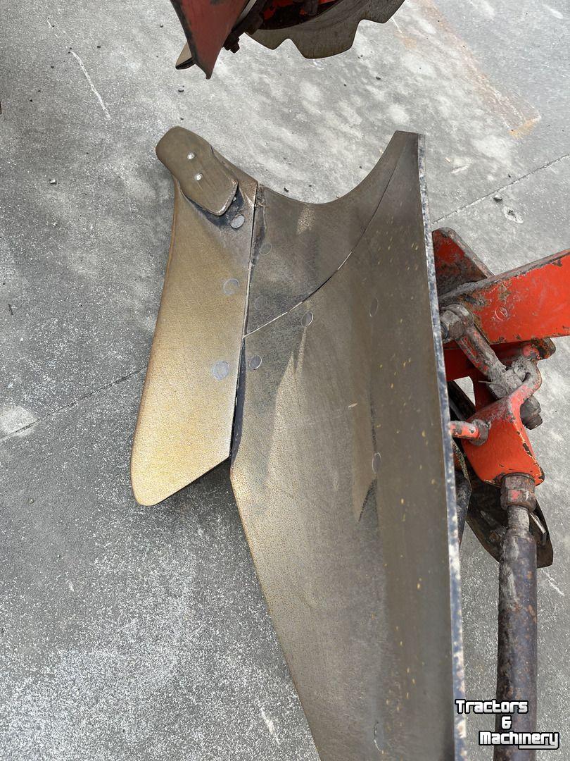 Pflüge Kuhn VARI MASTER 121