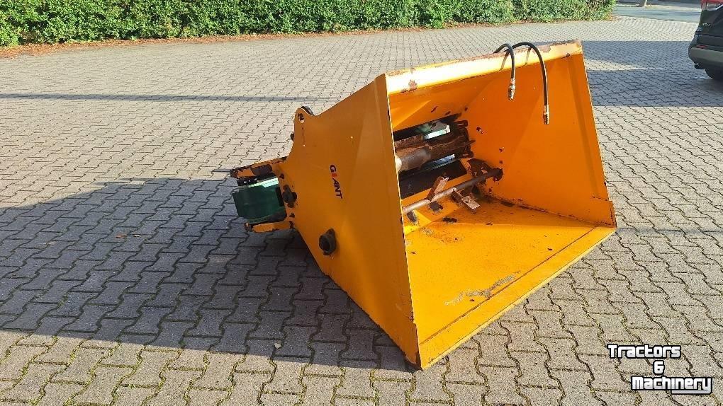 Futterdosiercontainer Giant mestverdeelbak MVB1250
