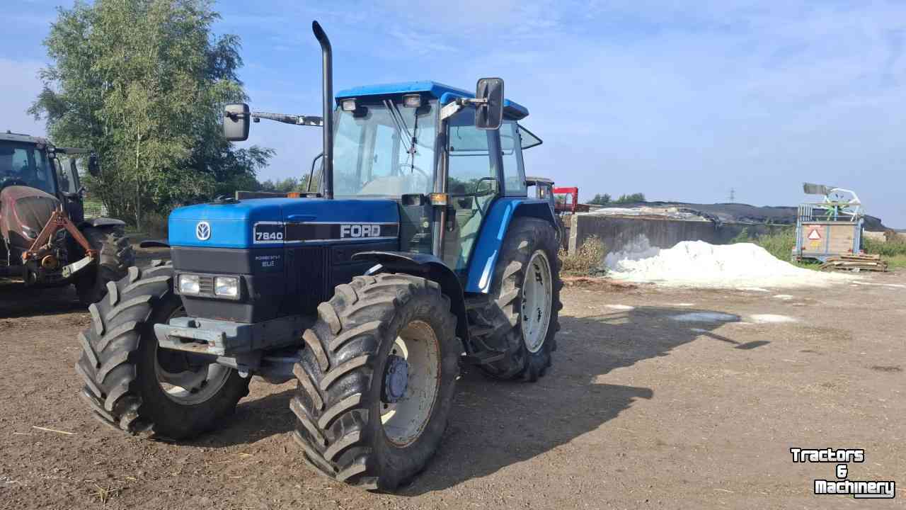 Schlepper / Traktor Ford 7840