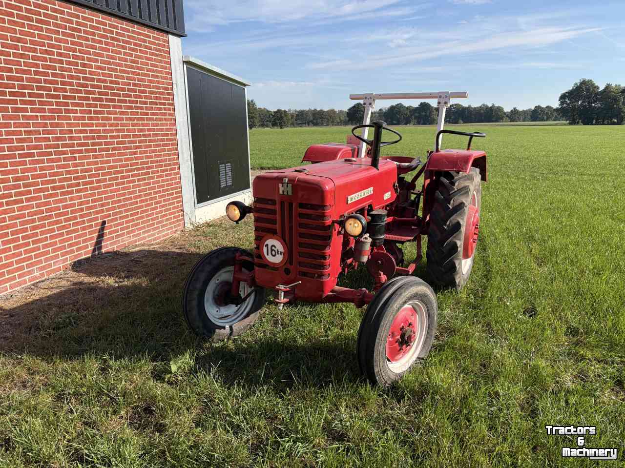 Oldtimers McCormick D326