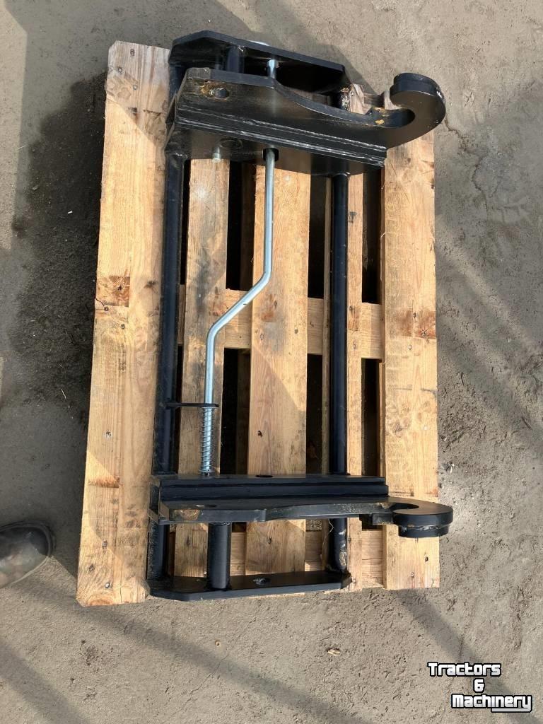 Sonstiges Traktoren und Zubehör  metalplast Adapter CNH naar Euro