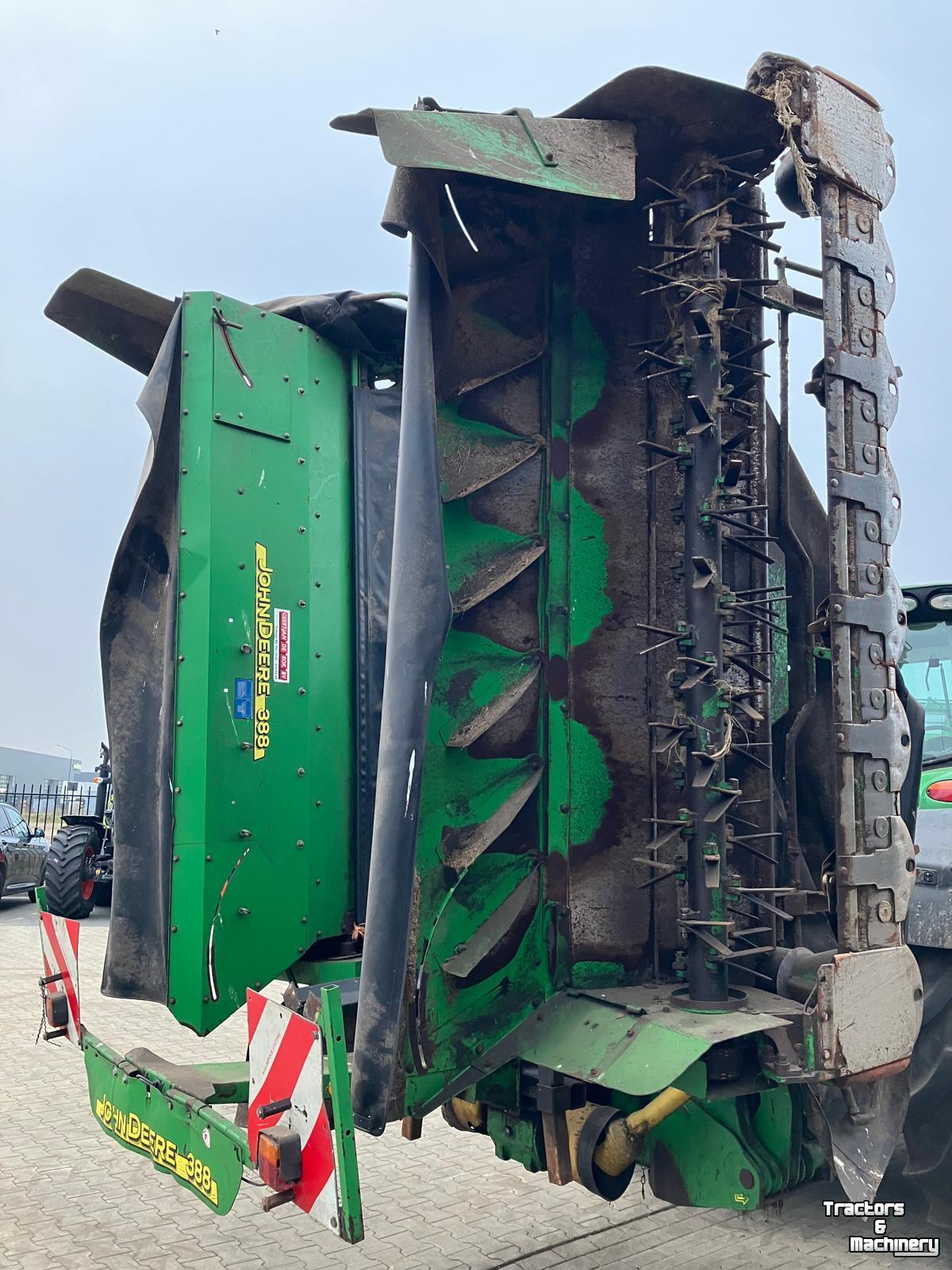 Mähwerk John Deere 131 & 388