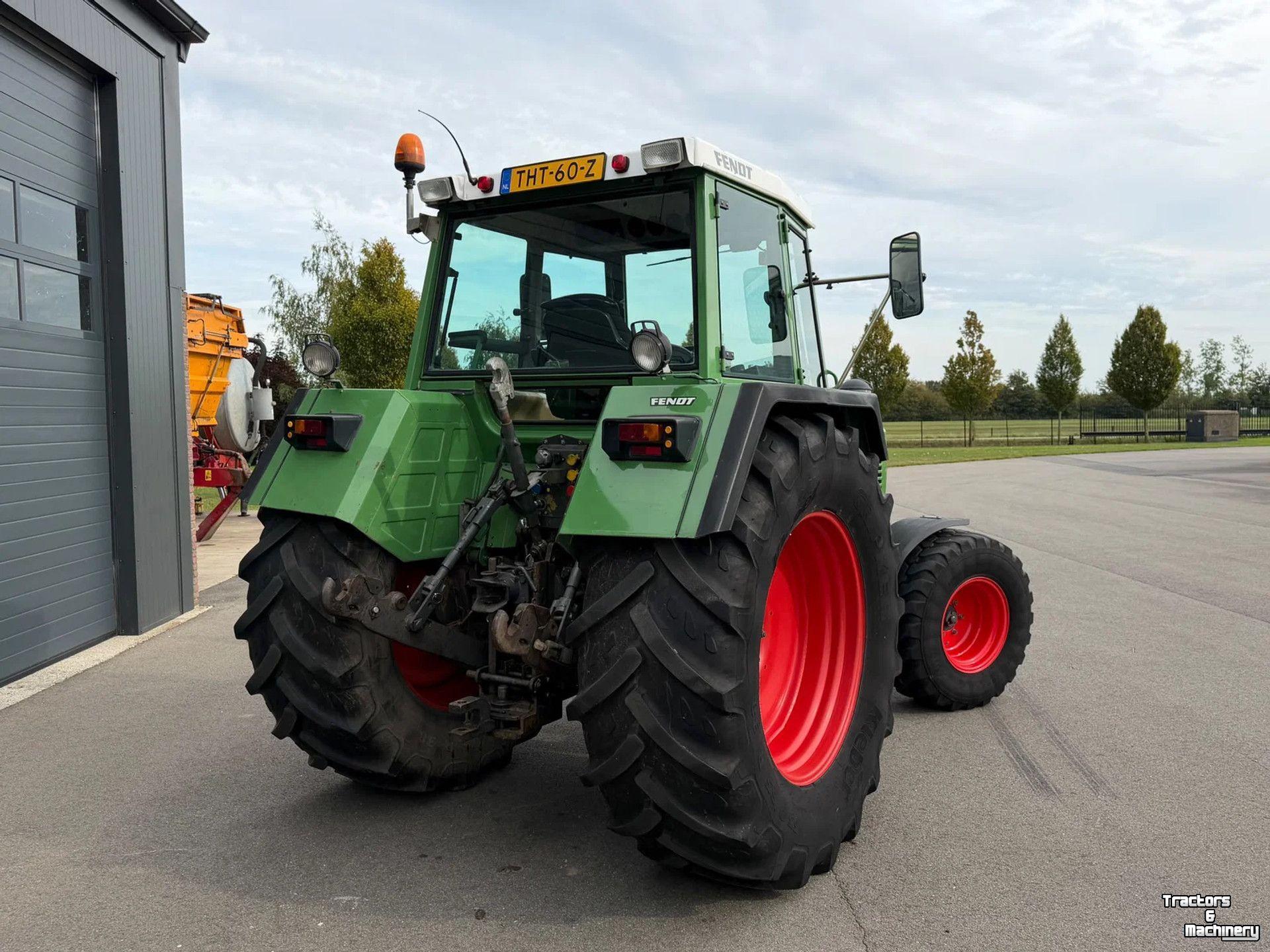 Schlepper / Traktor Fendt Farmer 311 LS Turbomatik