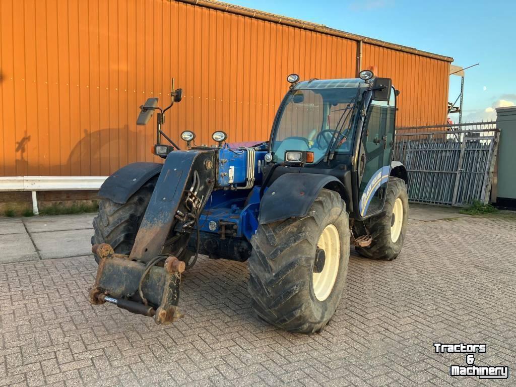 Teleskoplader New Holland LM 7.35
