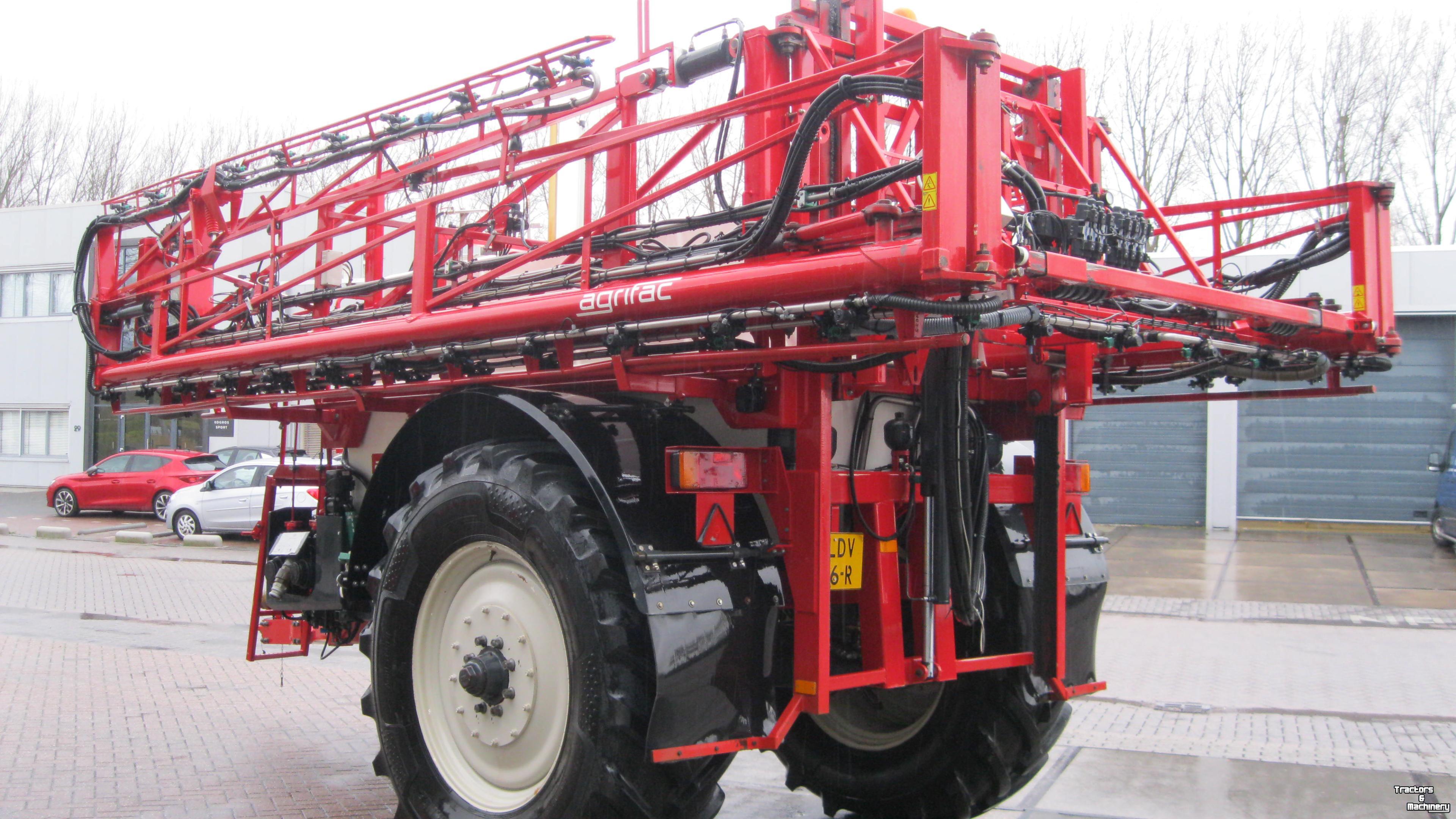 Feldspritze Agrifac Milan 