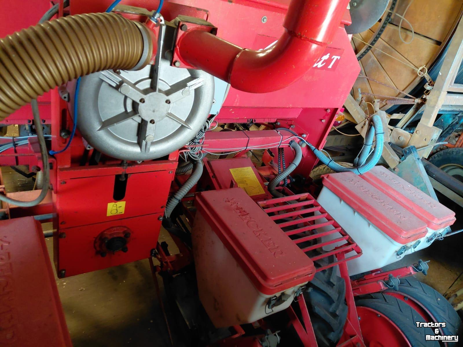 Drillmaschine Becker 6 rij maiszaaier