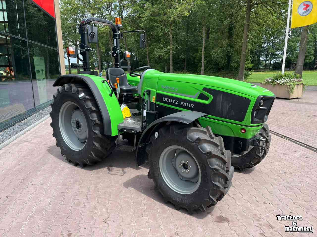 Schlepper / Traktor Deutz-Fahr 4070E