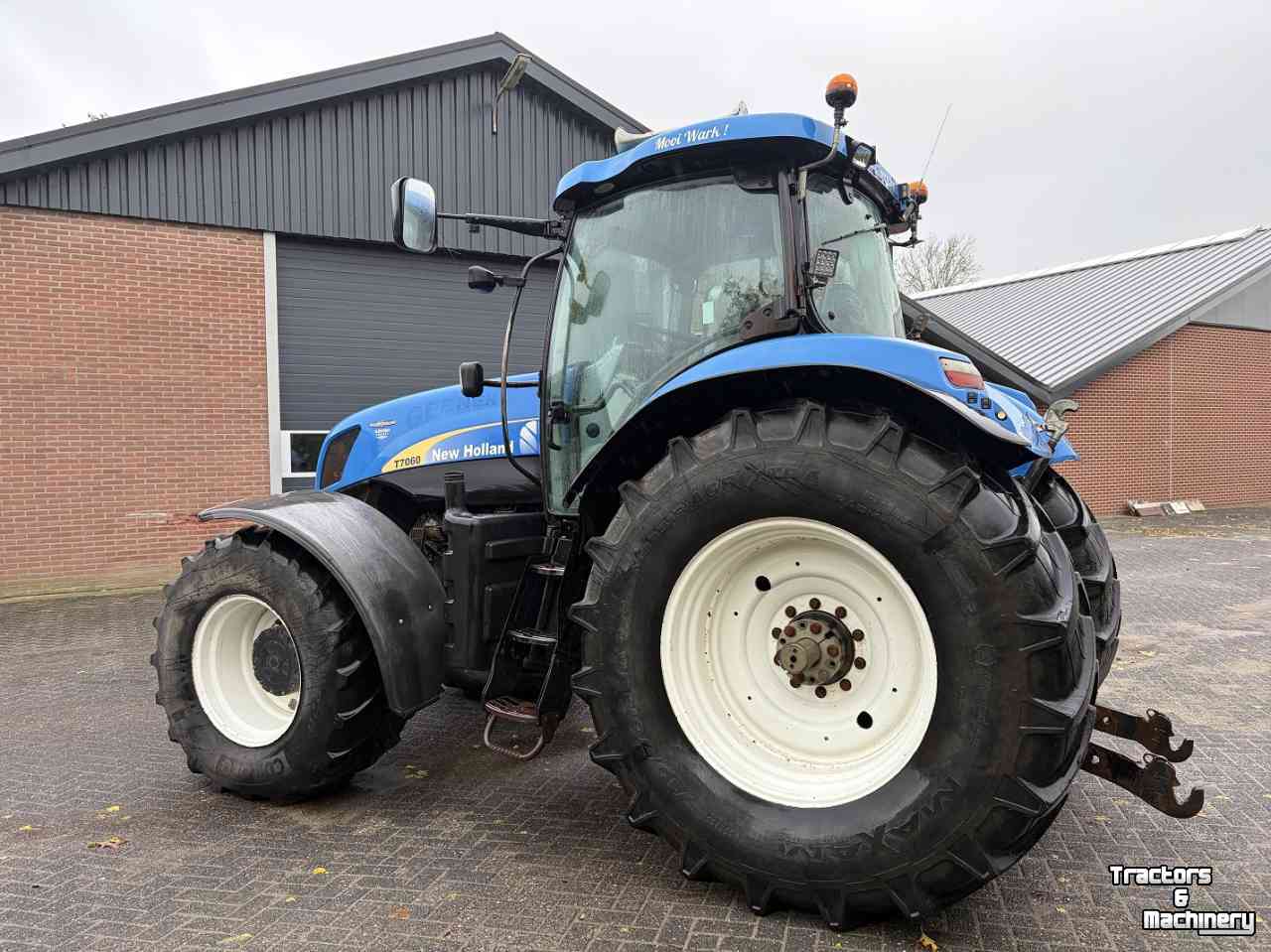 Schlepper / Traktor New Holland T7060 autocommand