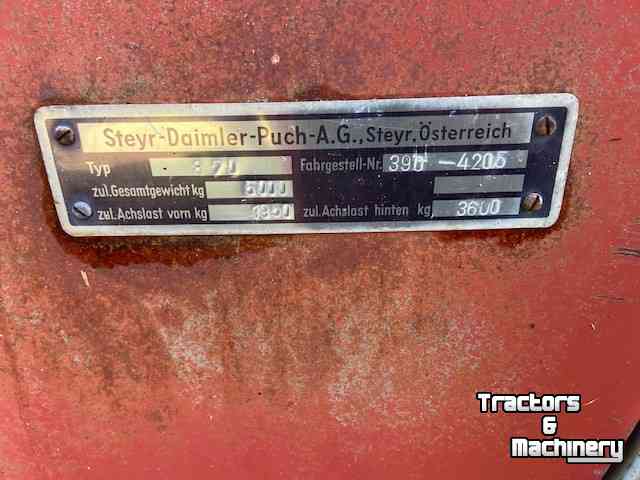 Schlepper / Traktoren Steyr 870