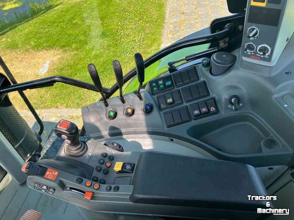 Schlepper / Traktoren Claas Arion 610 CIS