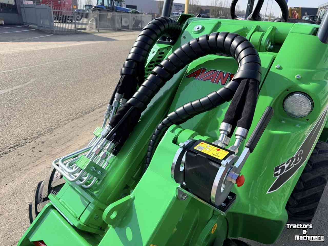 Radlader Avant 528 TDL Mini-Shovel