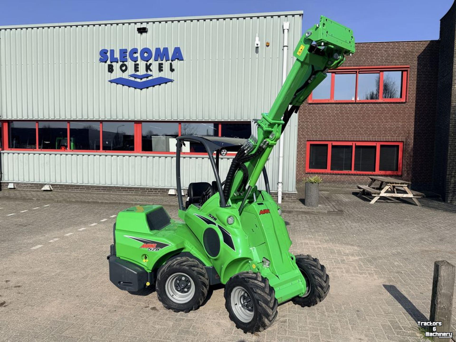 Radlader Avant 528 TDL