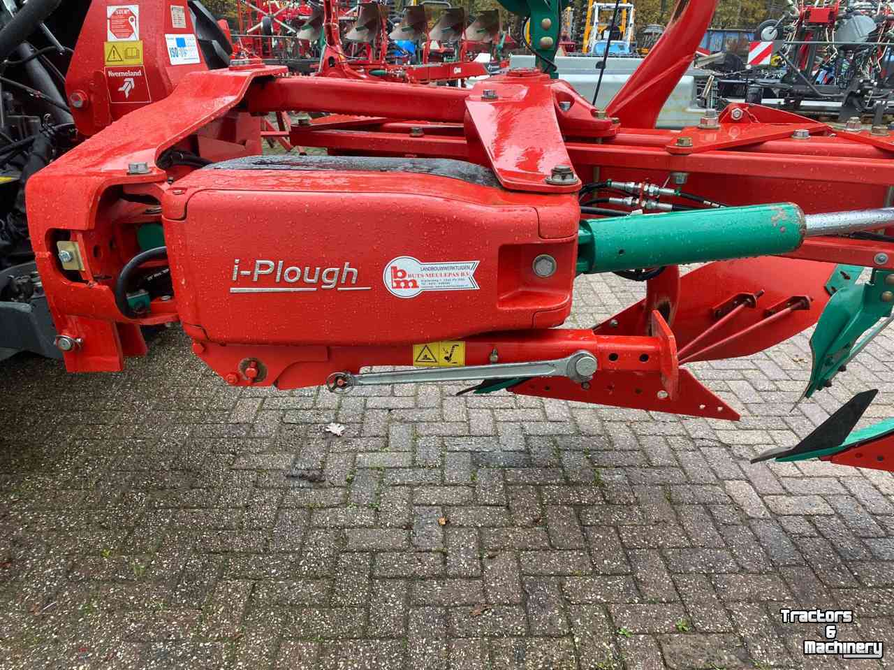 Pflüge Kverneland 2500S i-Plough ploeg met nieuwe slijtdelen!