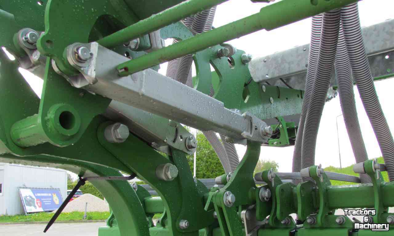 Drillmaschine Amazone Avant 3002 Aanbouwzaaimachine