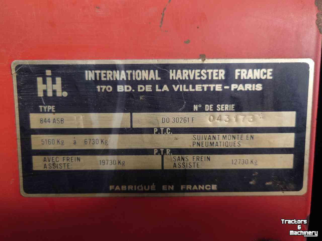 Schlepper / Traktor International 844 SB