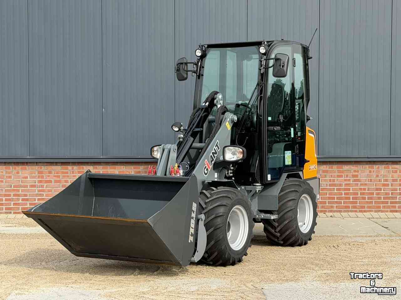 Radlader Giant G2300 HD Cabine