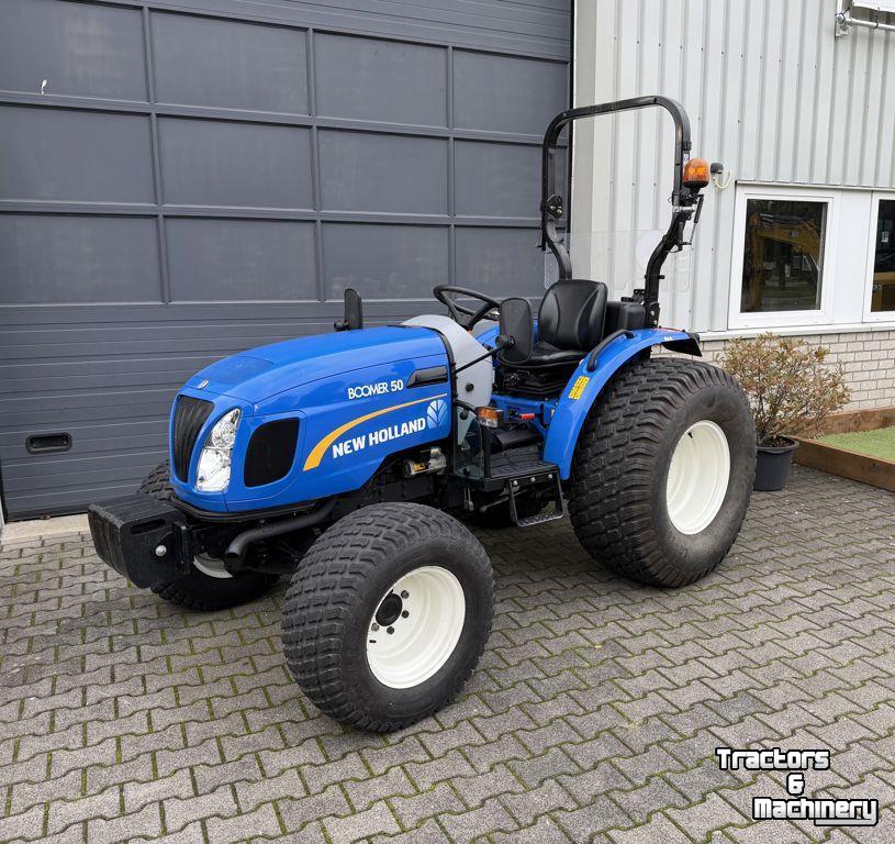 Obsttraktor New Holland Boomer 50