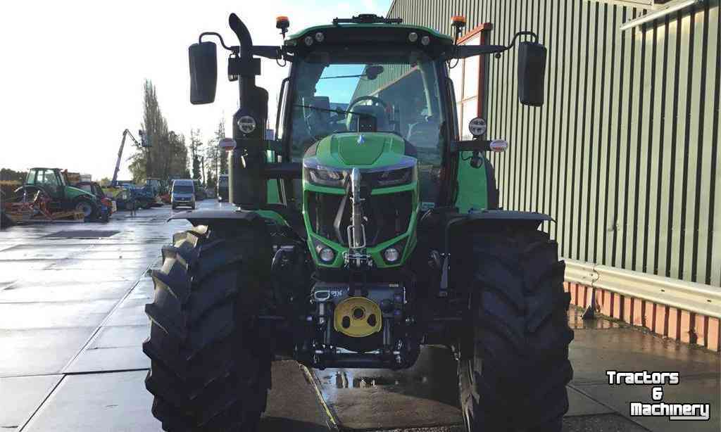 Schlepper / Traktoren Deutz-Fahr 6150.4 TTV Tractor