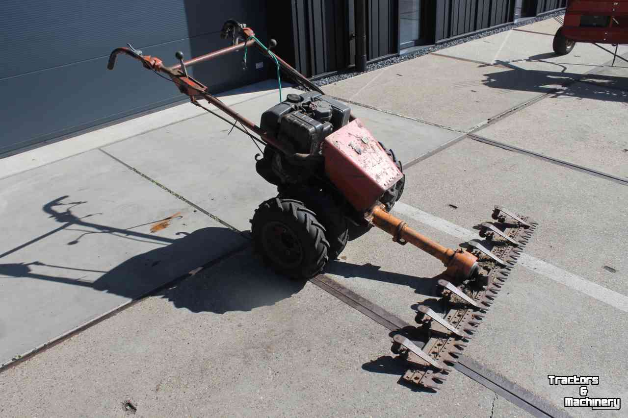 Einachser Traktor Bucher M300 2-wielige trekker 2-wieler tractor met maaibalk