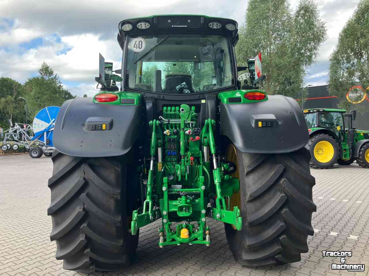 Schlepper / Traktor John Deere 6R 175