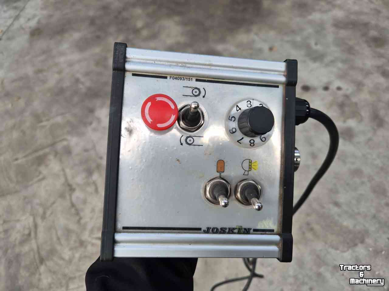 Stalldungstreuer Joskin Tornado 5516/16V
