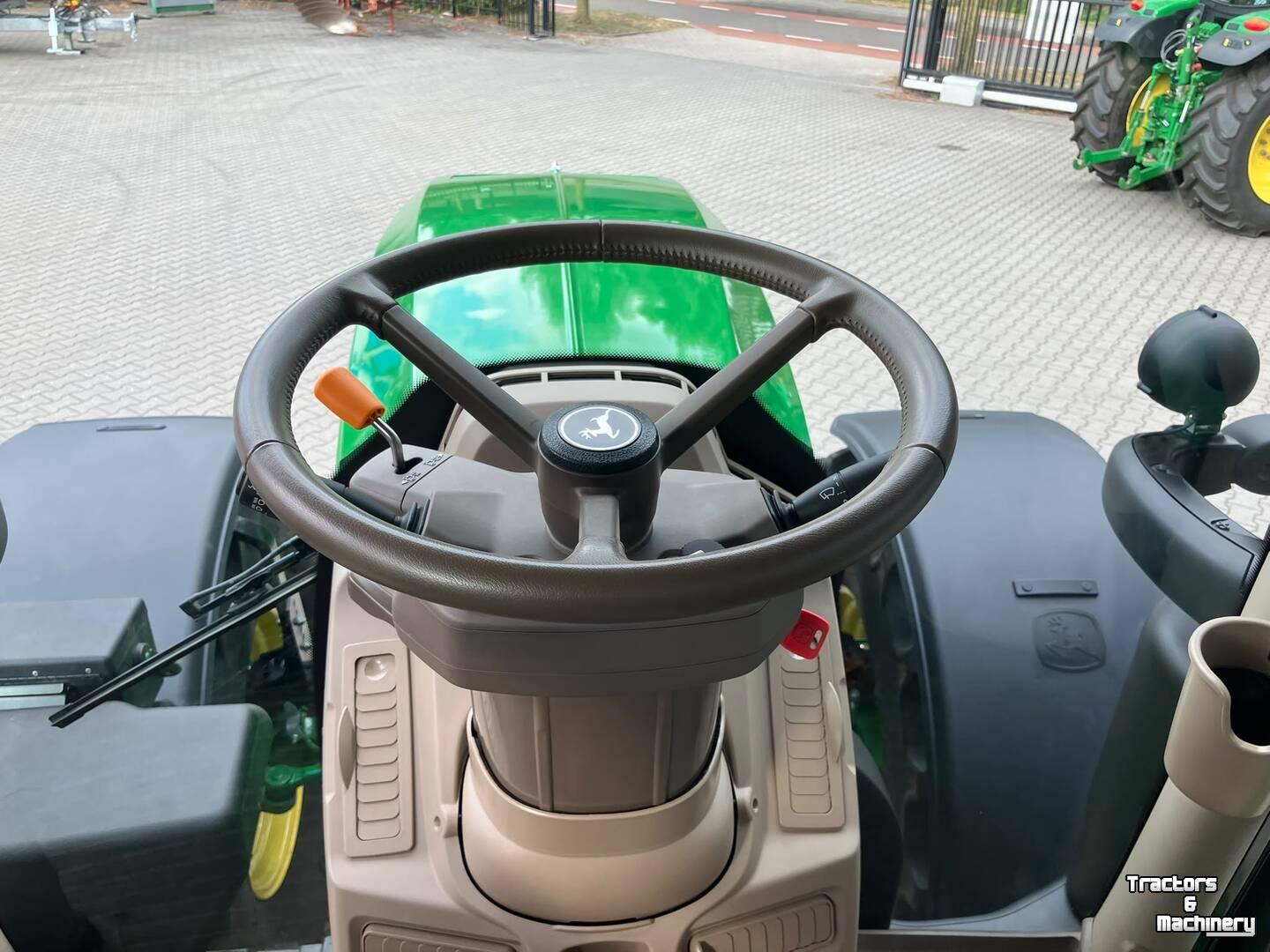 Schlepper / Traktor John Deere 6R 175