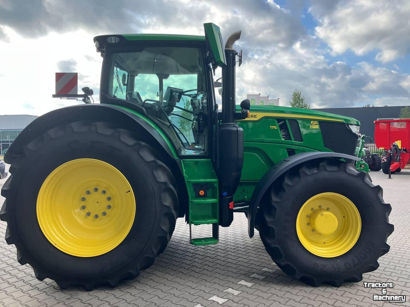 Schlepper / Traktor John Deere 6R 175