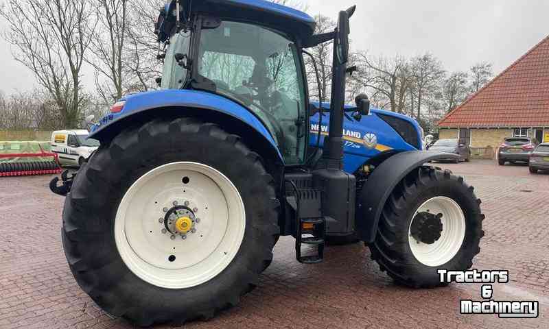 Schlepper / Traktoren New Holland T 7.245 AC