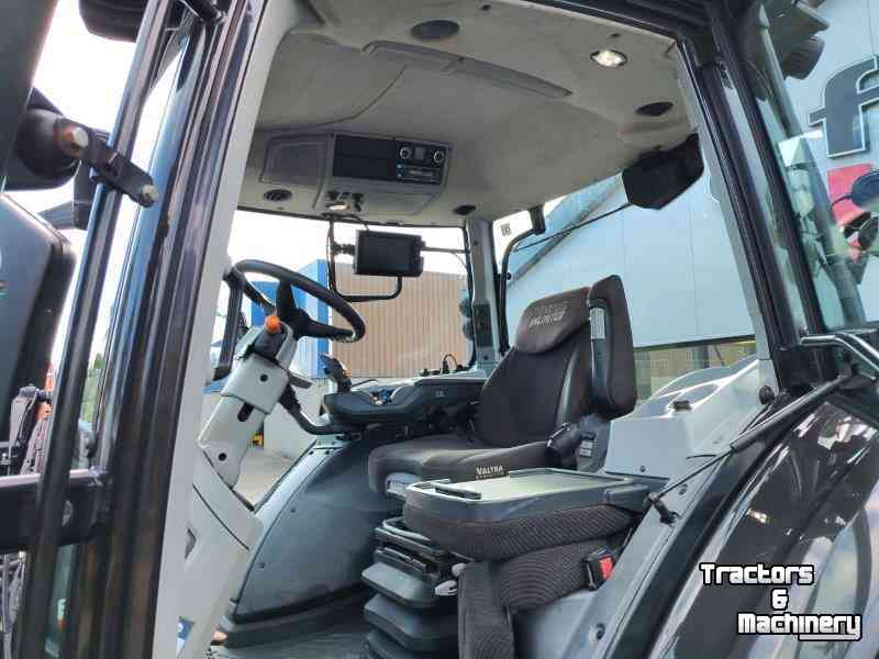Schlepper / Traktor Valtra T174 Direct